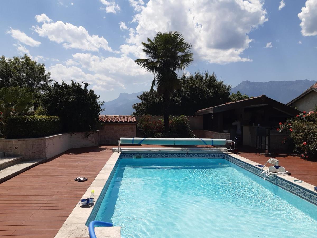 Un Petit Coin De Paradis A Haute Jarrie Exterior photo